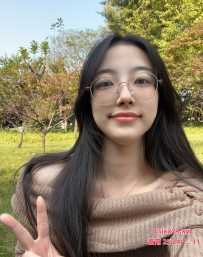 天河斯文敏感易高潮--莹莹